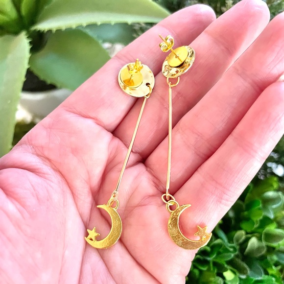 Gold Moon and Star Dangle Earrings - Picture 6 of 7